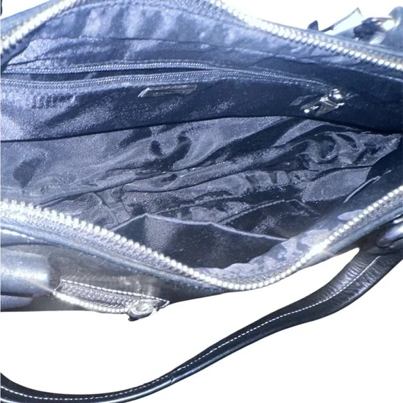 EUC Perlina Black Leather Shoulder Bag - Picture 5 of 7